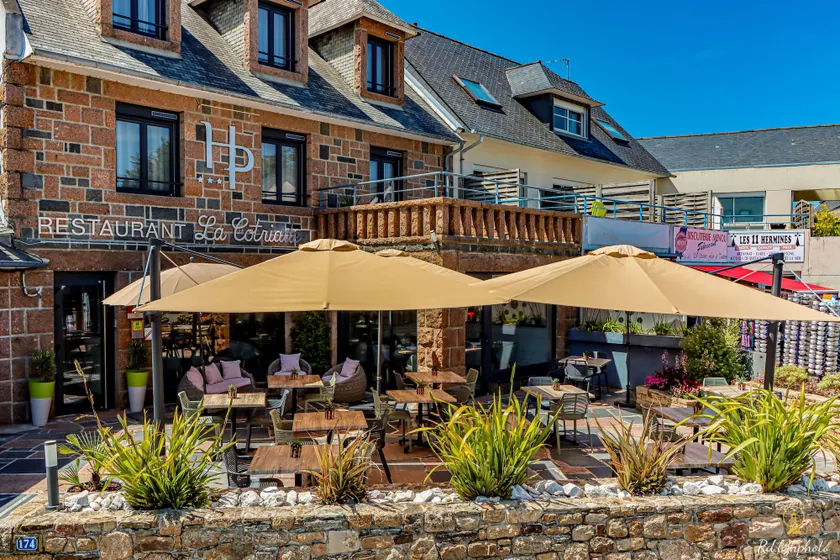 Logis Hôtel du Parc - Image 1