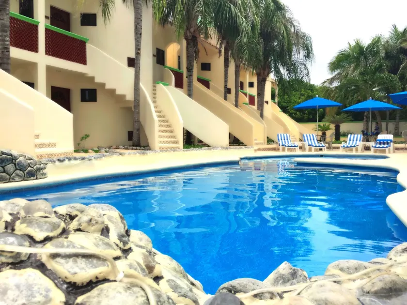 Villas Coco Resort - All Suites - Image 1