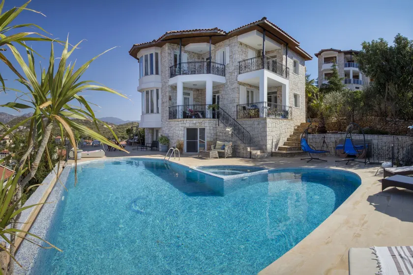 Villa Myra - Image 1