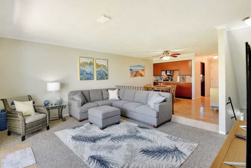 Florida Getaway - Balconies, Grill & Near Beaches! - Image 1