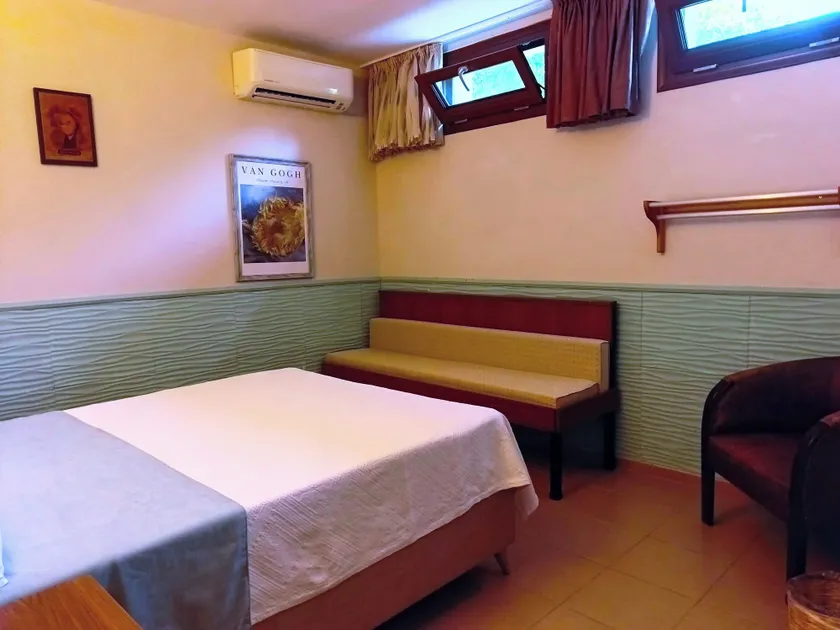 Cunda Alibeyhan Otel - Image 1