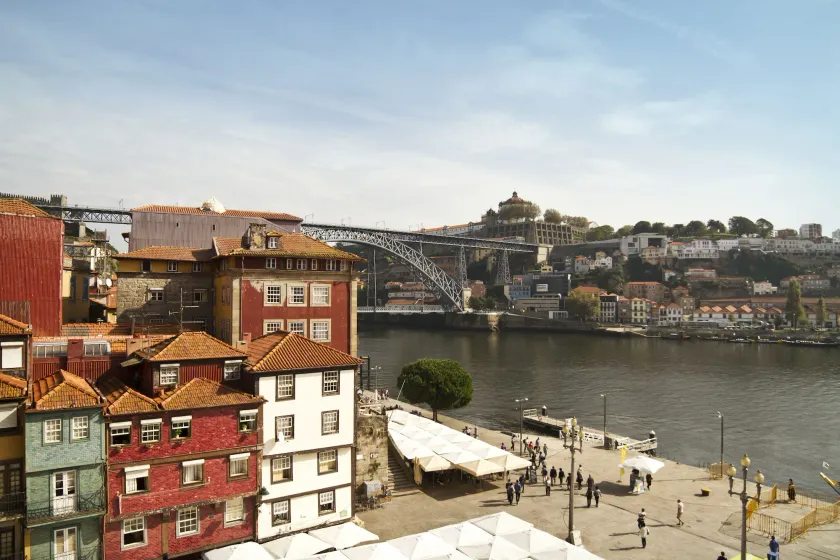 Oca Ribeira do Porto Hotel - Image 1
