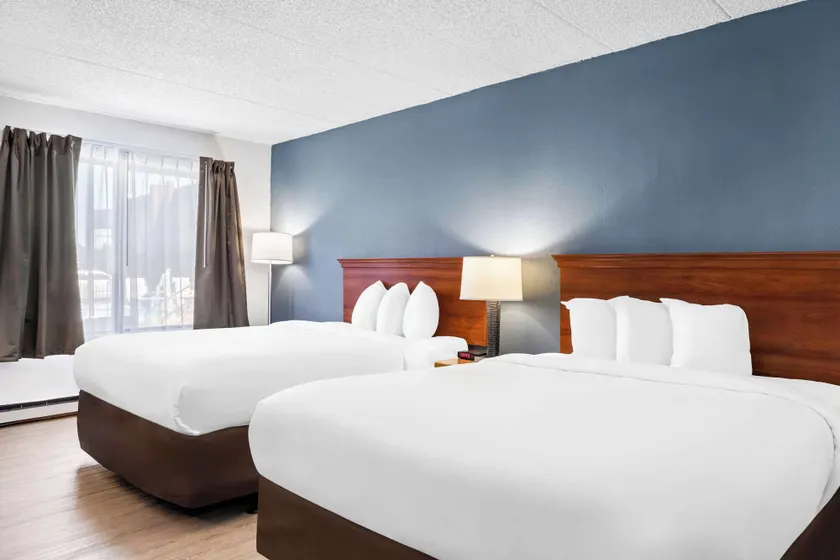 Econo Lodge Billings - Image 1