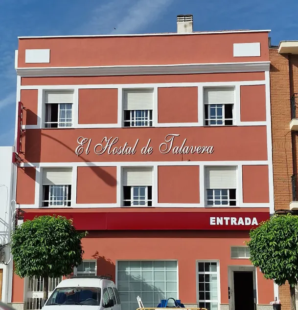 Hostal Talavera - Image 1