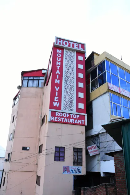 Hotel Mountain View And Rooftop Restaurant - Image 1