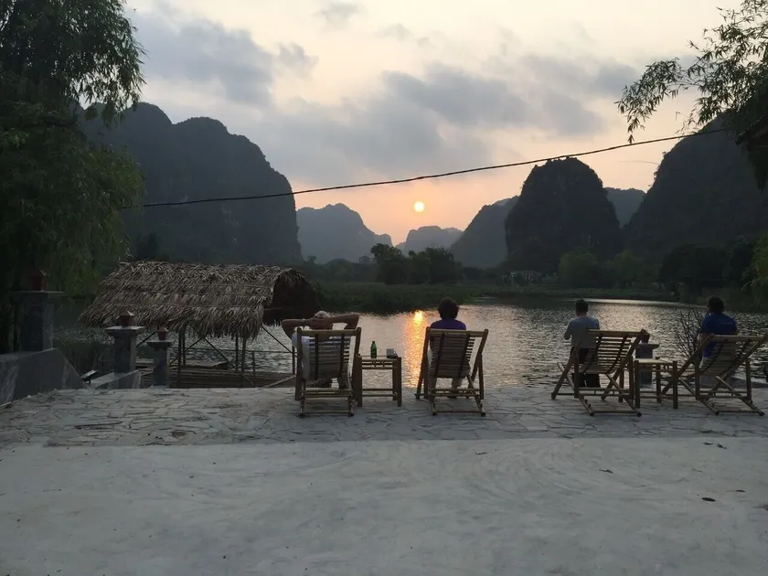 Trang An River View Homestay - Image 1