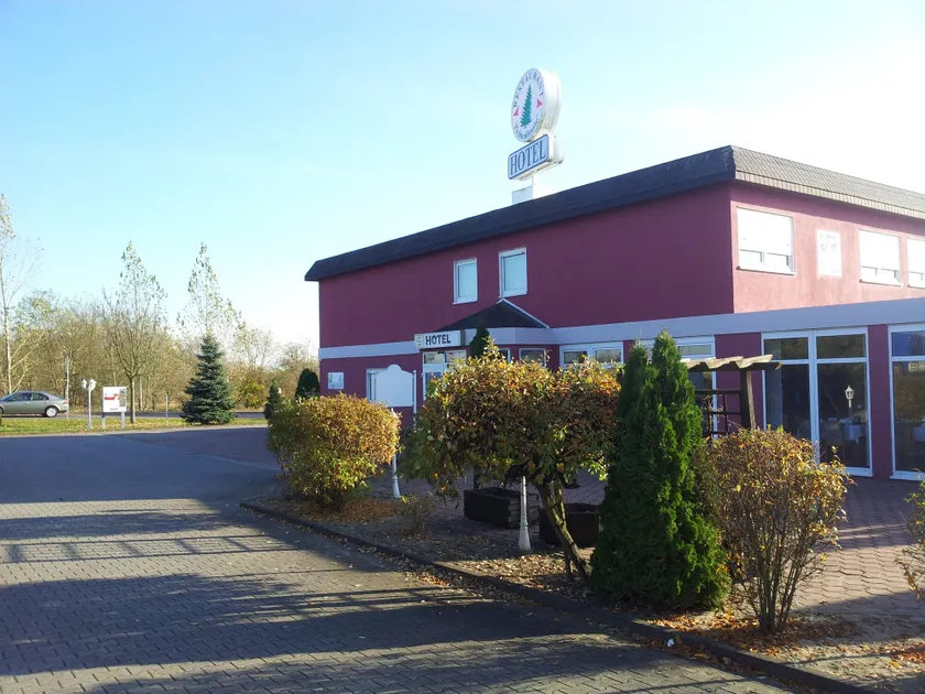 Hotel Zur Fichtenbreite -Garni- - Image 1