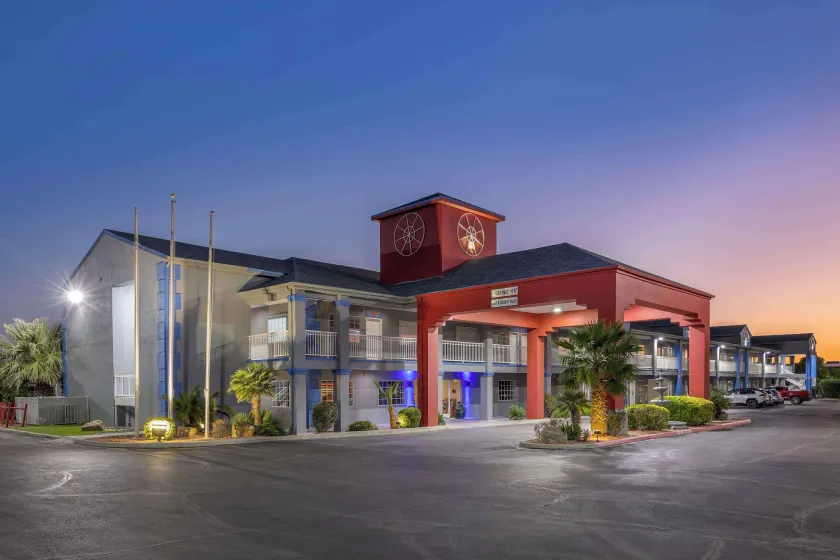 Best Western Anthony/West El Paso - Image 1
