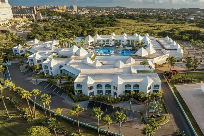 Courtyard by Marriott Aruba Resort - Image 1