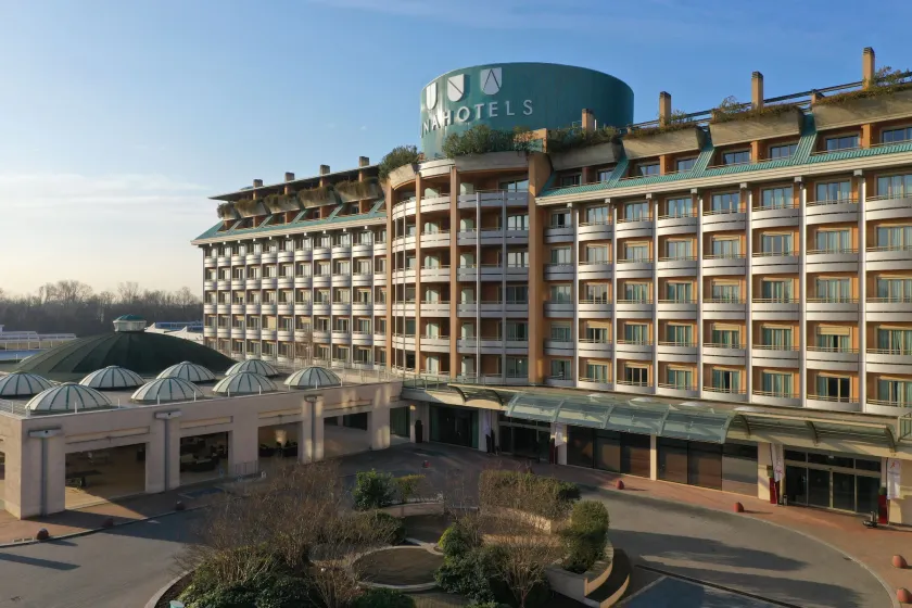 UNA Hotels Expo Fiera Milano - Image 1