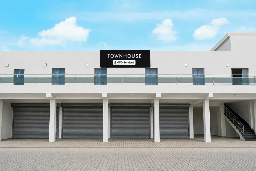 Townhouse Patiala Railway Station - Image 1