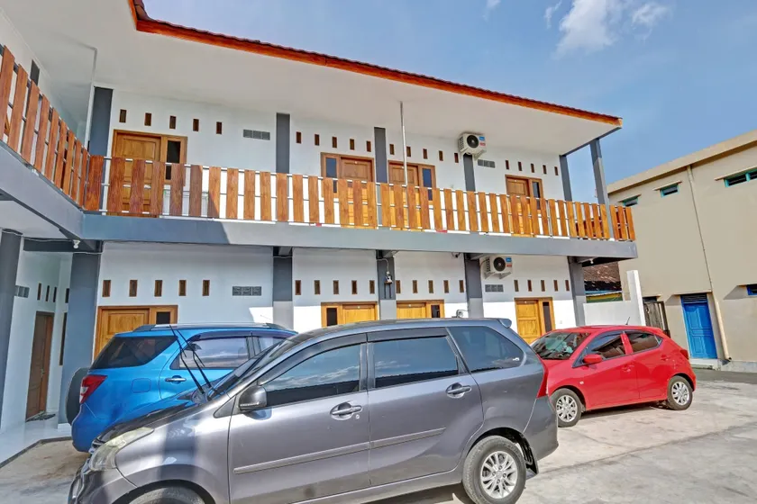 SPOT ON 90577 Griya Afifah Syariah - Image 1