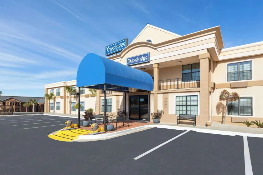 Travelodge by Wyndham Perry National Fairgrounds Area I-75 - Image 1