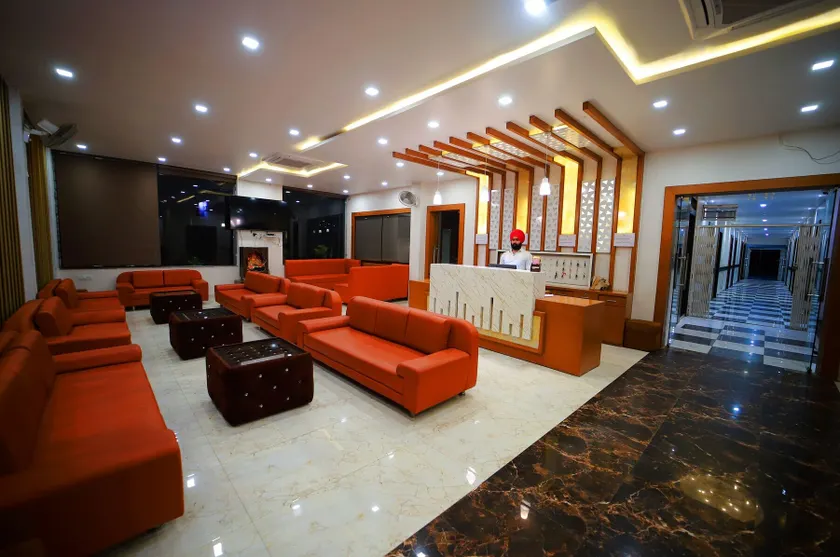 The Grand Jabalpur - Image 1