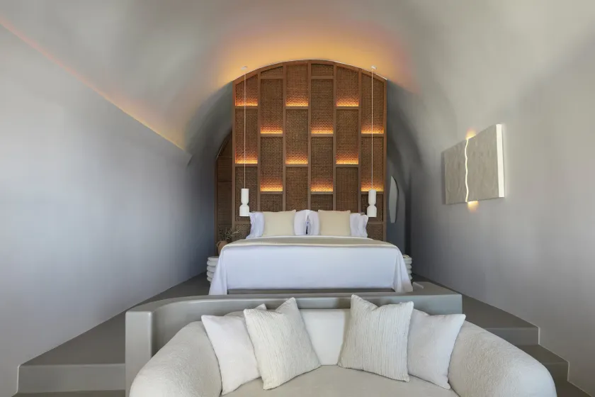 Grace Hotel, Auberge Collection - Image 1
