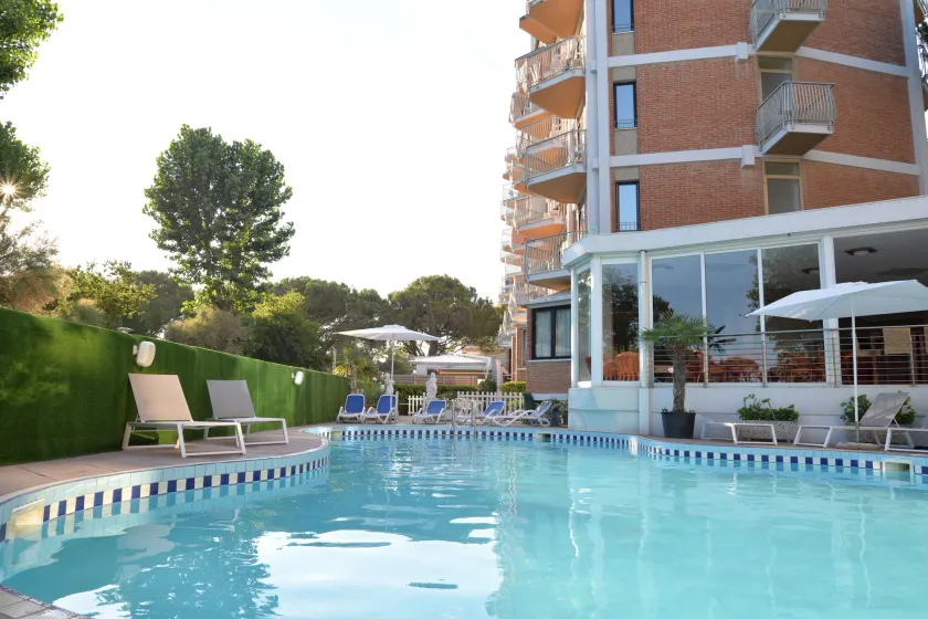Hotel La Siesta - Image 1