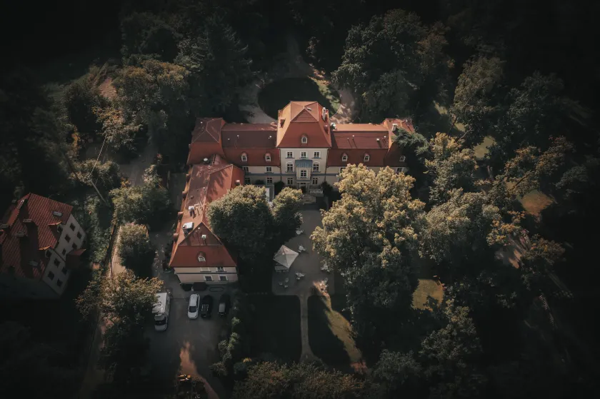 Dwór Sieraków - Image 1
