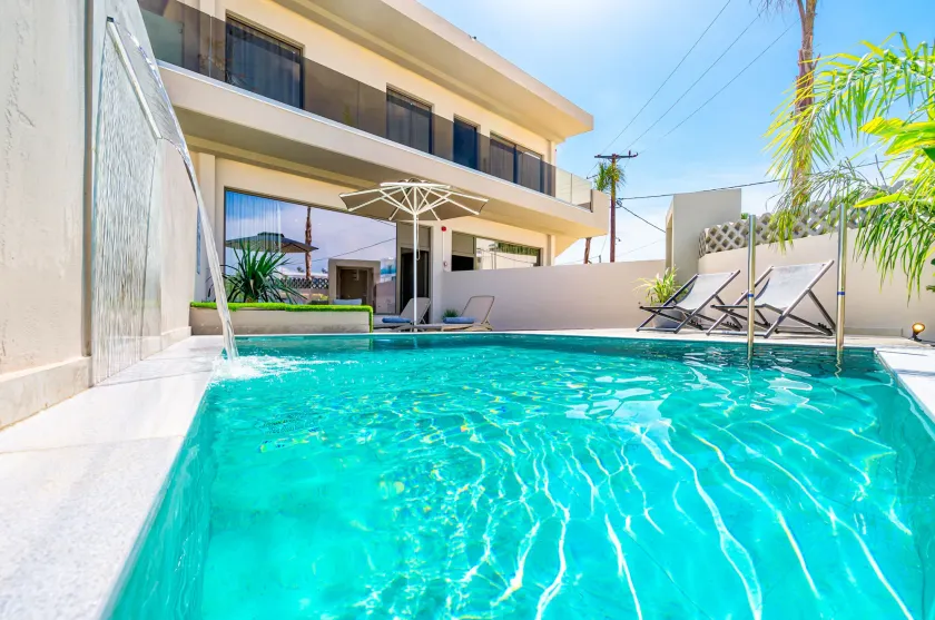 Pathos SeaSide Suites - Image 1