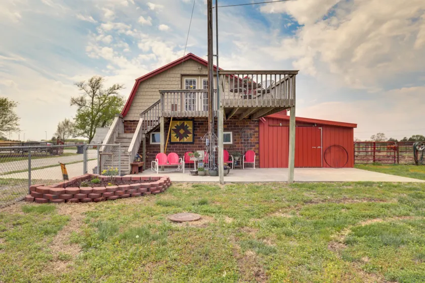 Beatrice Studio w/ Fire Pit: Near Golf! - Image 1
