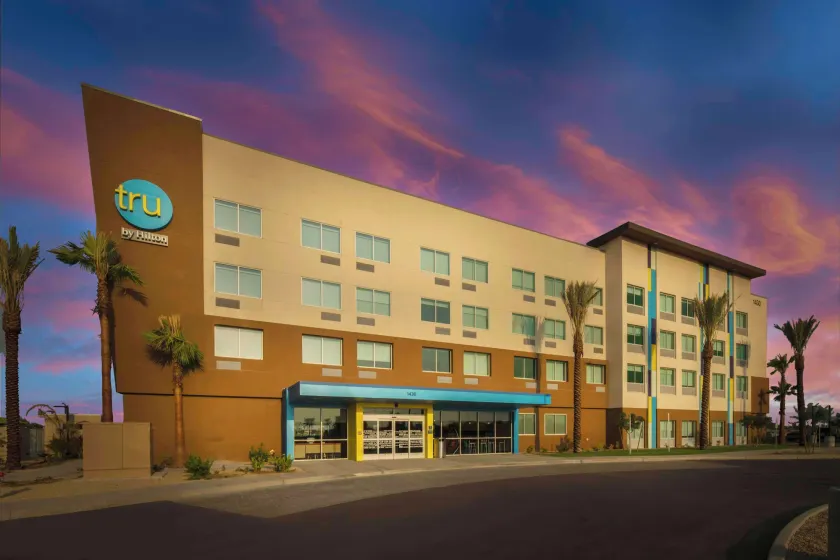 Tru By Hilton Goodyear Phoenix West, AZ - Image 1