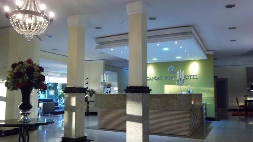 Canoas Parque Hotel - Vestíbulo