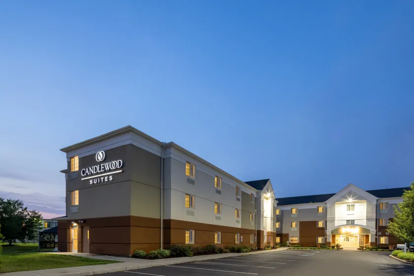Candlewood Suites Windsor Locks by IHG - Image 1