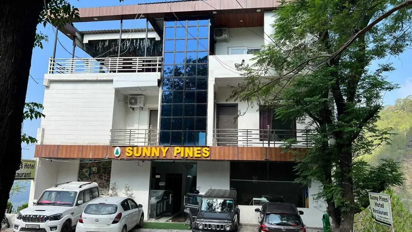 Sunny Pines Resort - Image 1