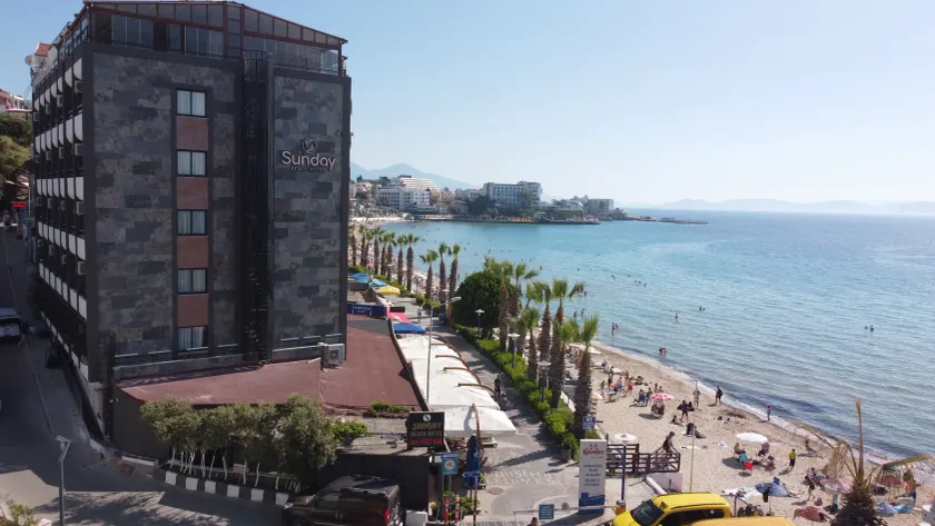 Sunday Beach Hotel - Image 1