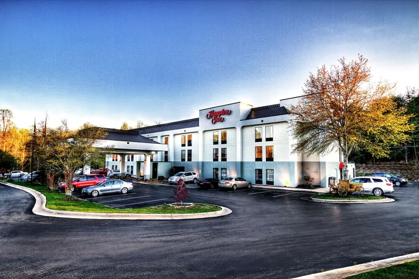 Hampton Inn Jonesville Elkin - Image 1