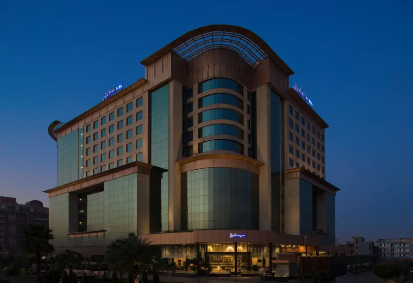 Radisson Blu Kaushambi Delhi NCR - Image 1