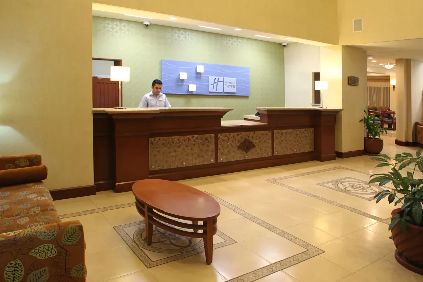 Holiday Inn Express & Suites Cuernavaca by IHG - Indtjeknings-/udtjekningsautomat