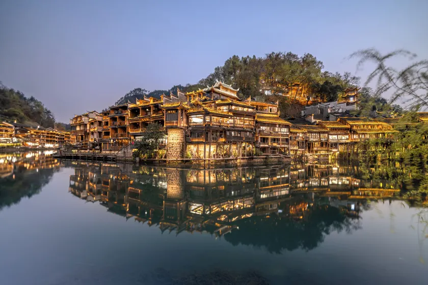 Fenghuang Yiquan River View B&B - Image 1