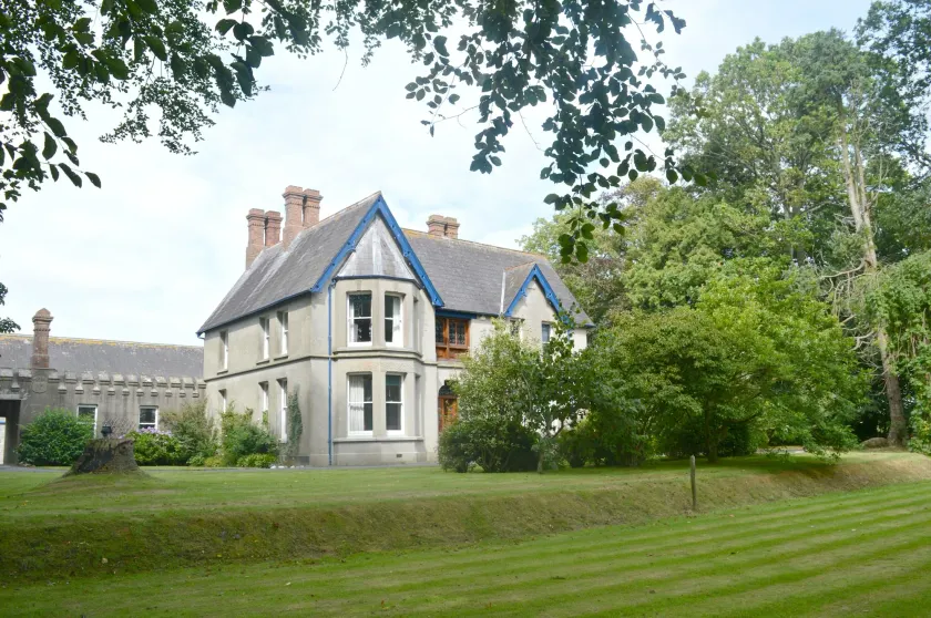 Kiltariff Hall Country House - Image 1