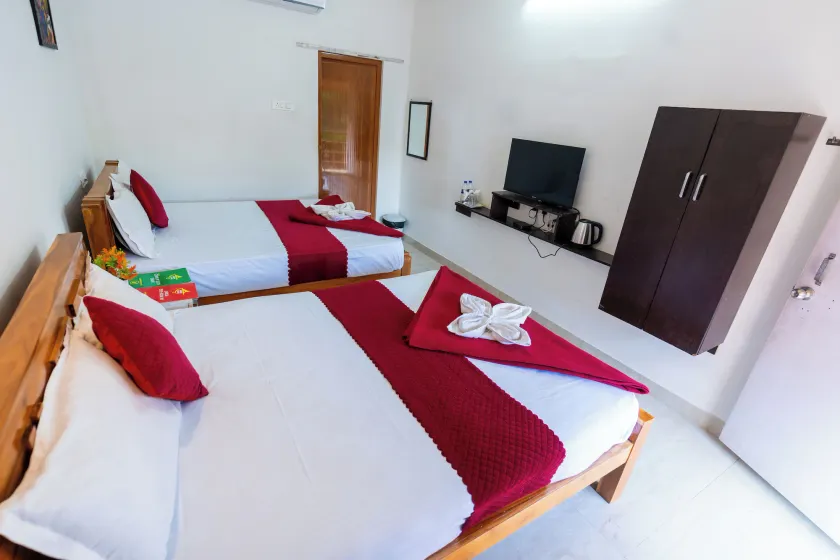 Aryas Residency- Near Isha Foundation Coimbatore & Adiyogi statue - Image 1