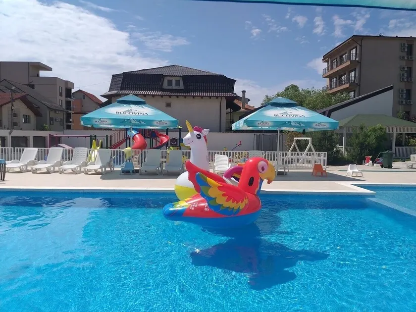 Sangria Luxury Family - Image 1