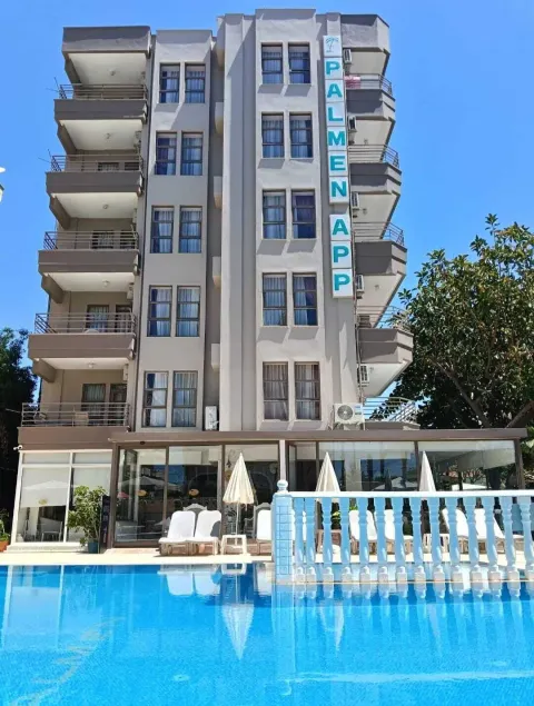 Palmen Apart Hotel - Image 1