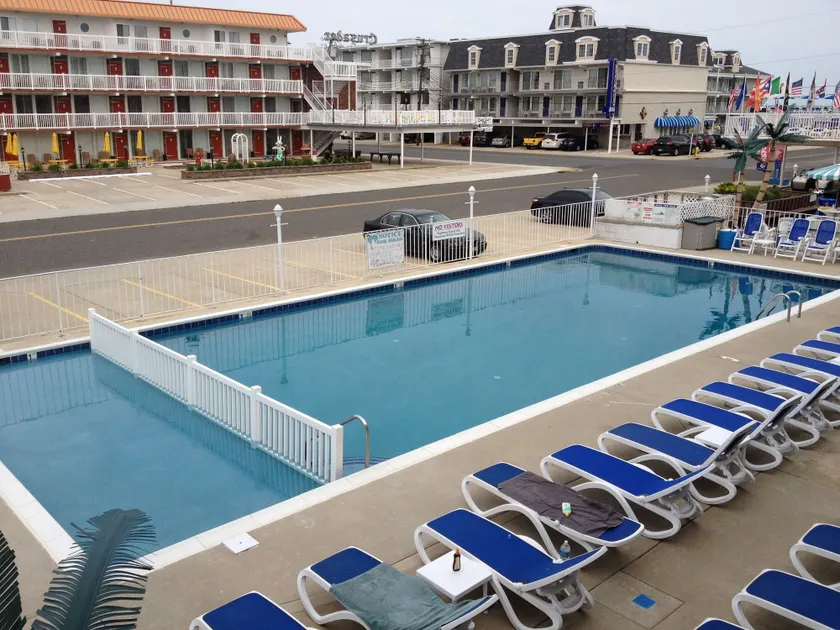 Tangiers Resort Motel - Image 1