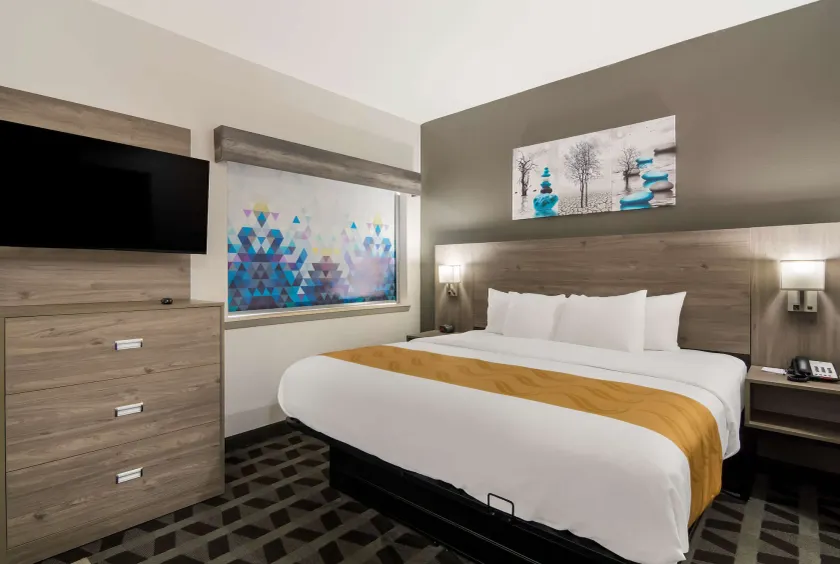 Quality Inn & Suites Waco North - Image 1