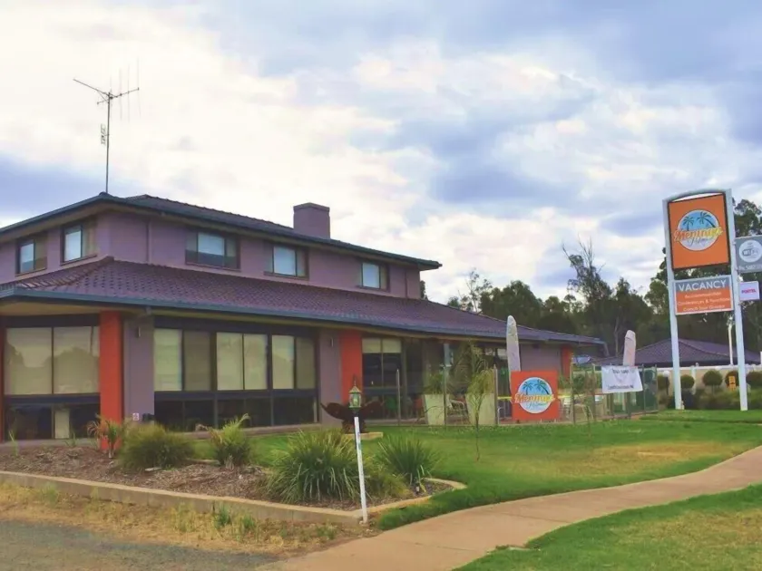 Meninya Palms Resort Moama - Image 1