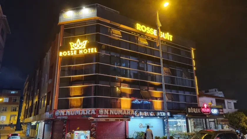 Rosse Hotel - Image 1
