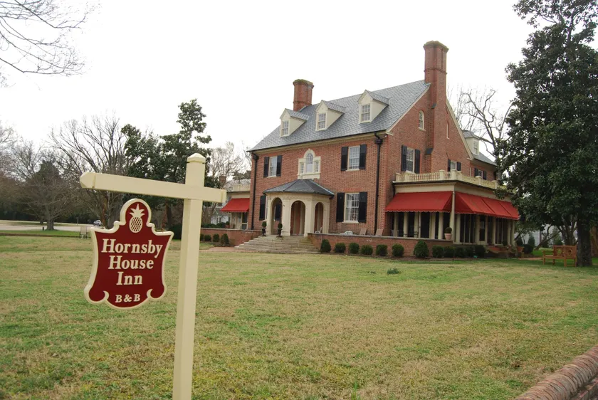 Hornsby House Inn - Image 1