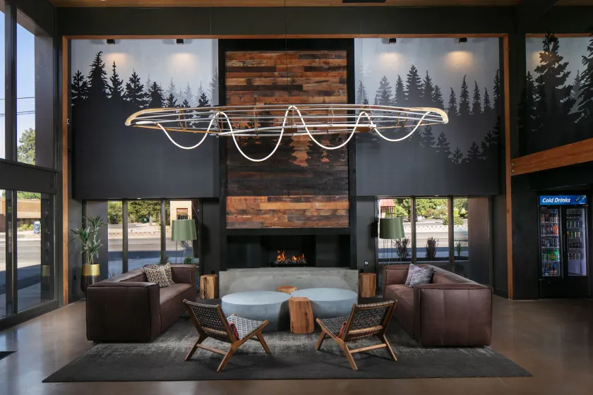Waypoint Hotel - Image 1