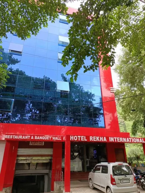 Hotel Rekha International - Image 1