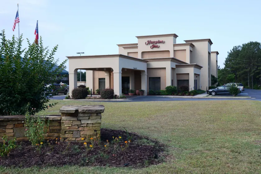 Hampton Inn Americus - Image 1
