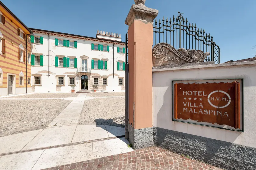 Hotel Villa Malaspina - Image 1