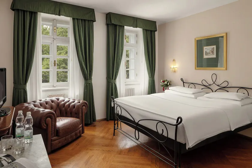 Hotel Roma Prague - Image 1