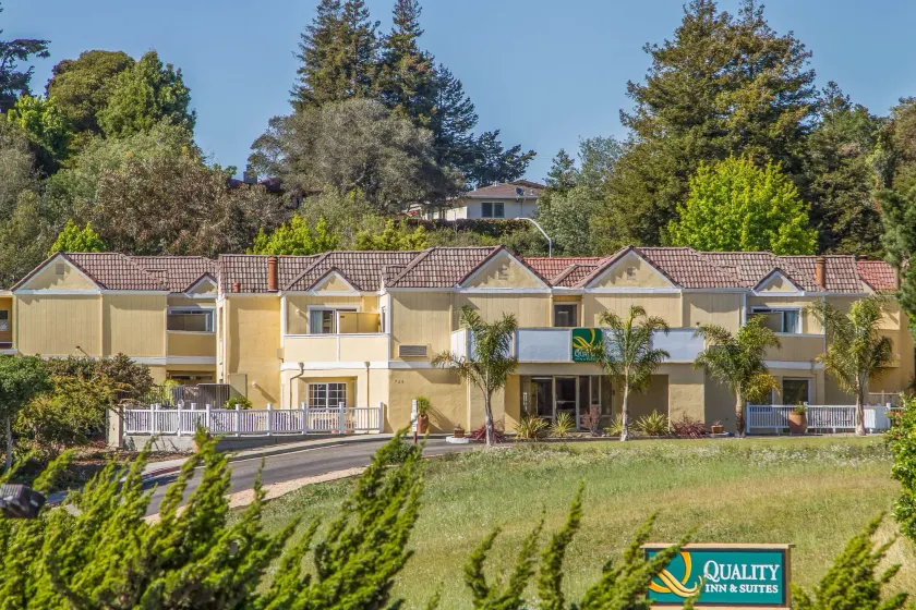 Quality Inn & Suites Capitola By the Sea - Image 1