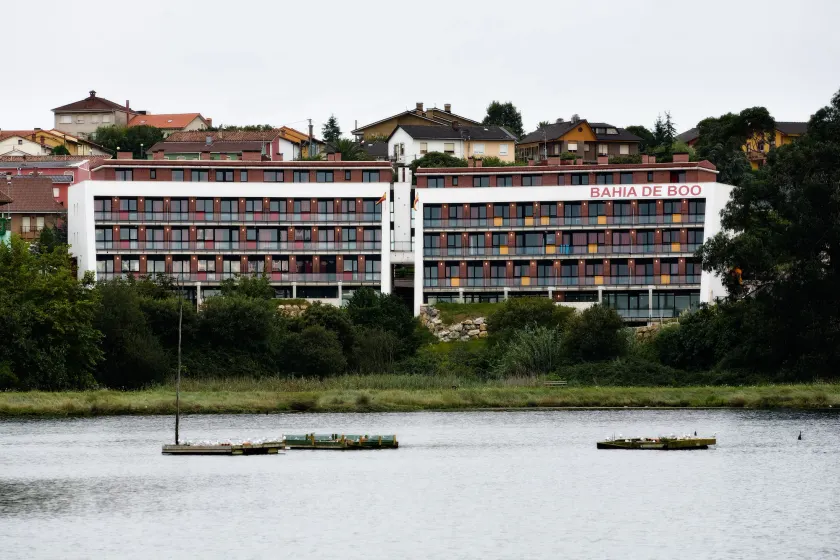 Apartamentos Bahía de Boó - Image 1