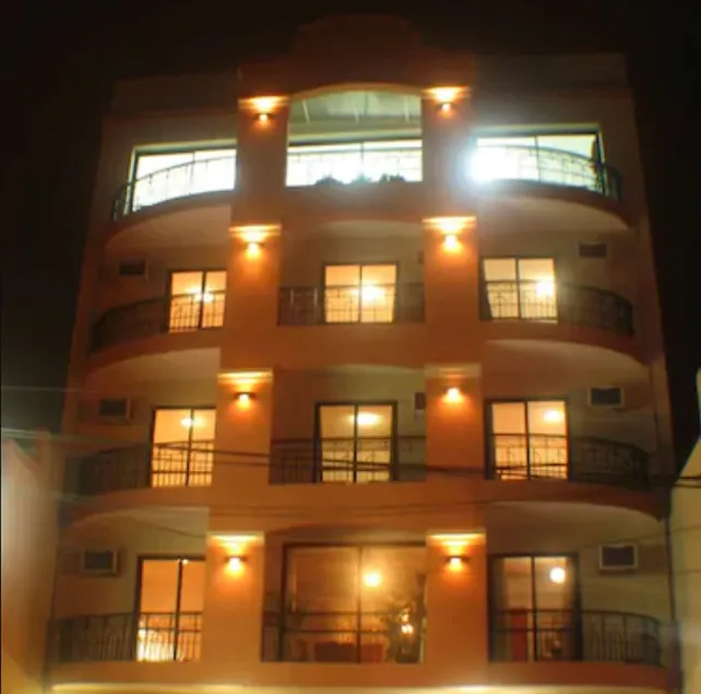 Altoparque Hotel Salta - Image 1