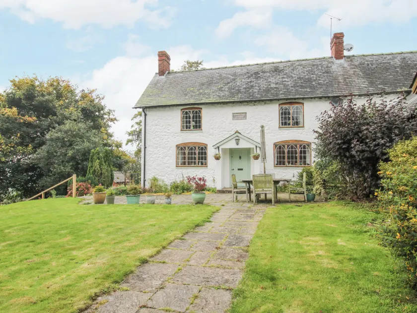 Rowan Cottage - Image 1